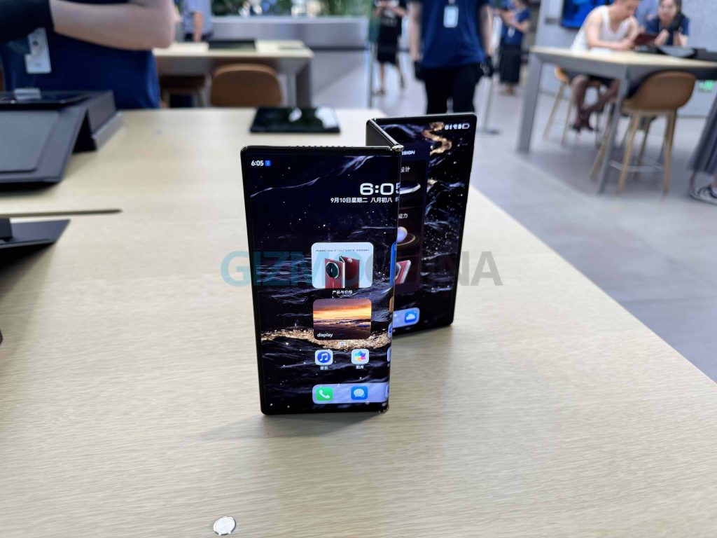 Hands On With Huawei Mate Xt The World S First Tri Folding Smartphone