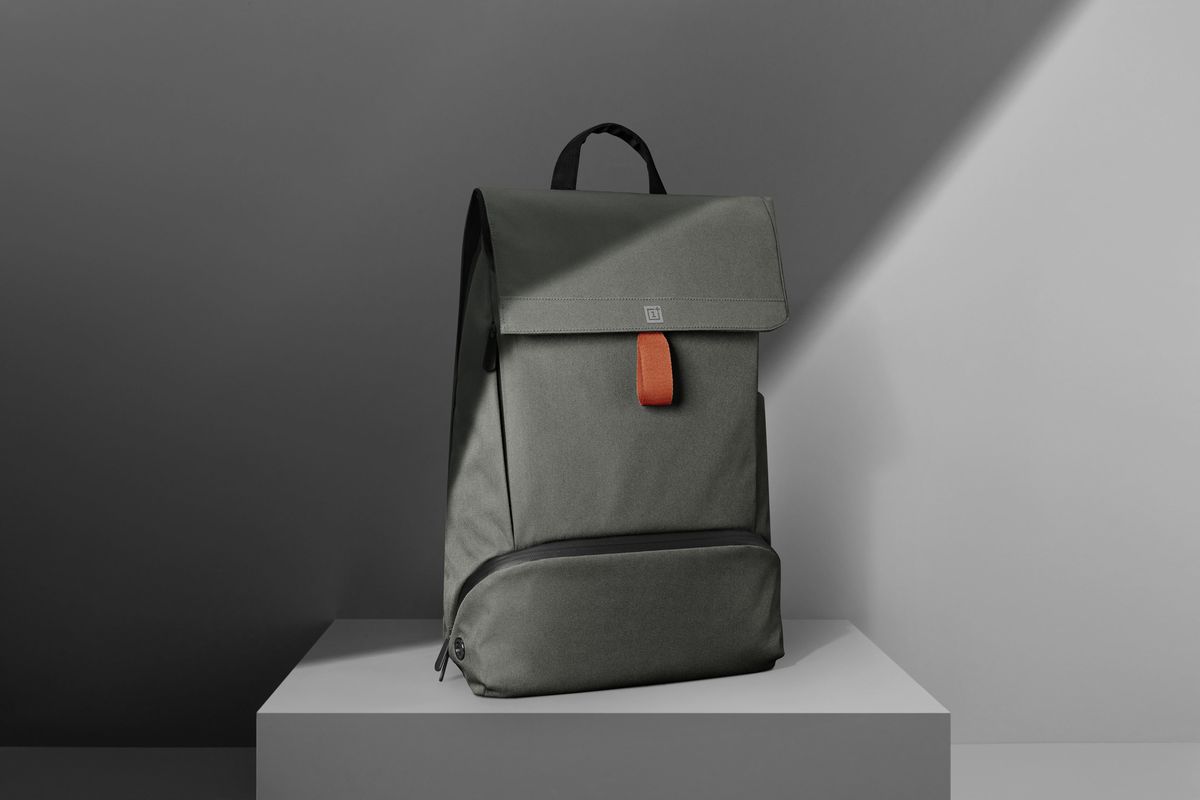 Oneplus explorer 2025 backpack morandi green