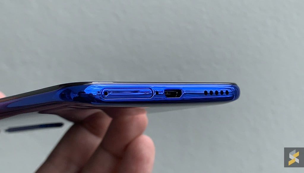 15 pro blue. Vivo v15 Pro снимки. Фото vivo v2023 8. Vivo v15 Pro где датчик приближения. Удаленные фотографии на Виво 1828.