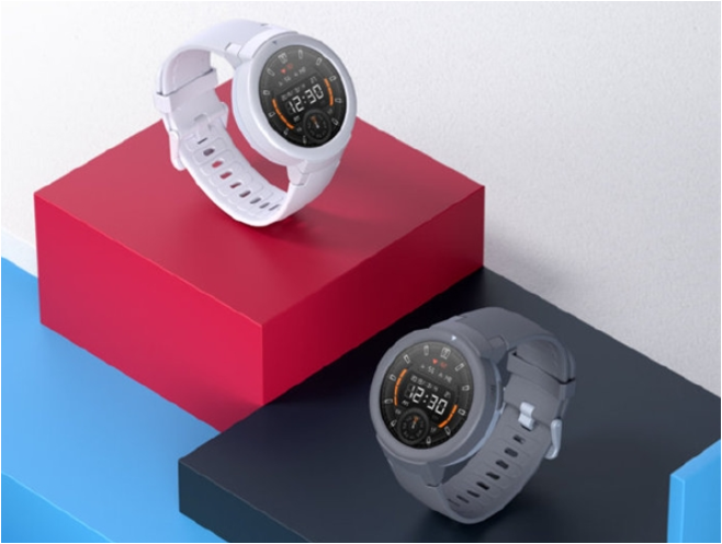 Amazfit Falcon Smartwatch Receives a fitness boost with new update -  Gizmochina