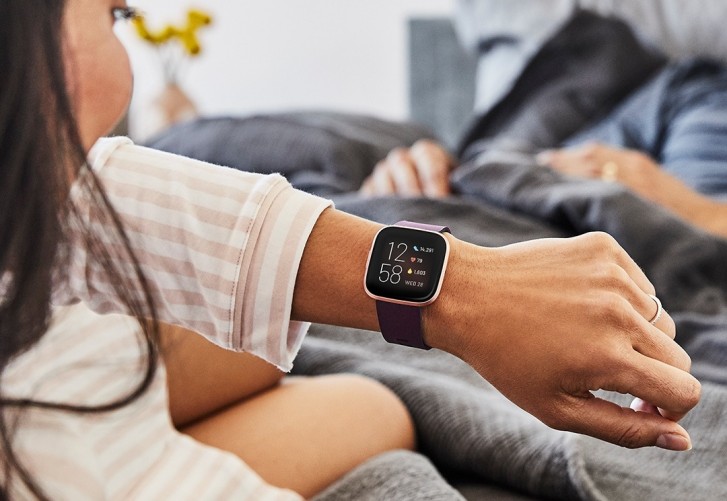 does fitbit versa support spotify