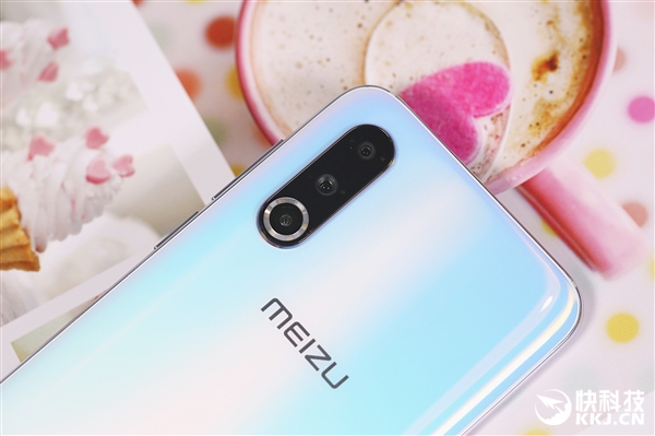 Meizu 16s Pro Hands On So Sweet A Design That We Wonder Why Meizu Isn T One Of The Top 5 Gizmochina