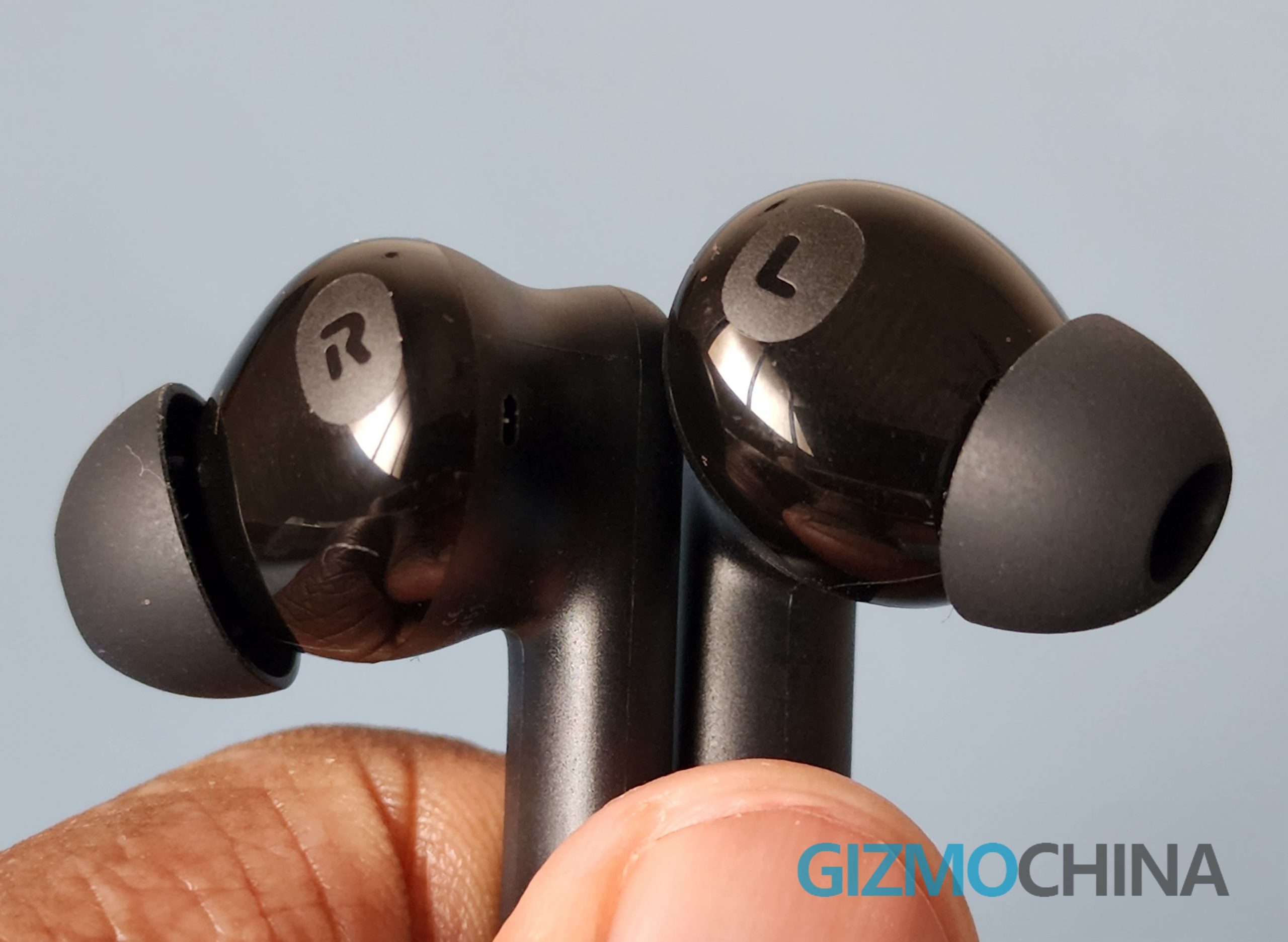 OPPO ENCO Buds 2 Review - Made With Recreation And Affordability In Mind -  1side0 - Where Binary is Tech