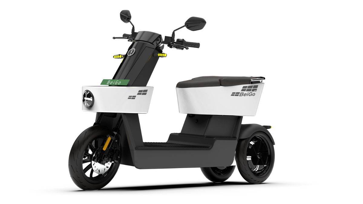 Liger Mobility's India's First Self Balancing Smart Electric Scooter