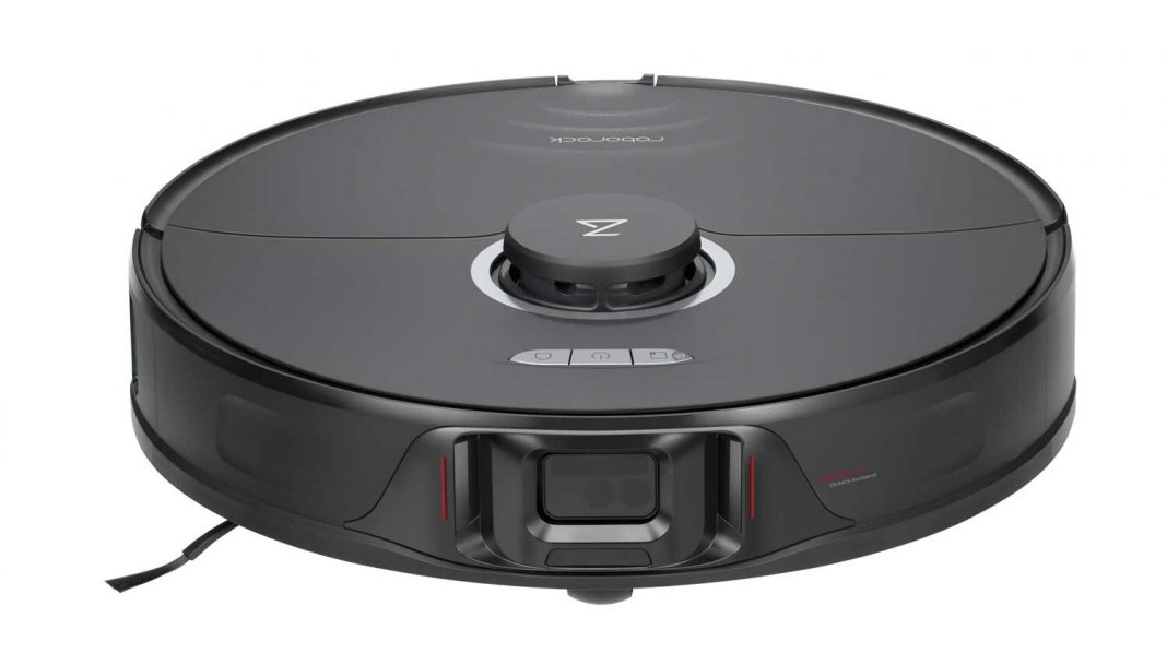 Roborock S8 Series Robot Vacuum Cleaners Showcased With RoboDock at CES