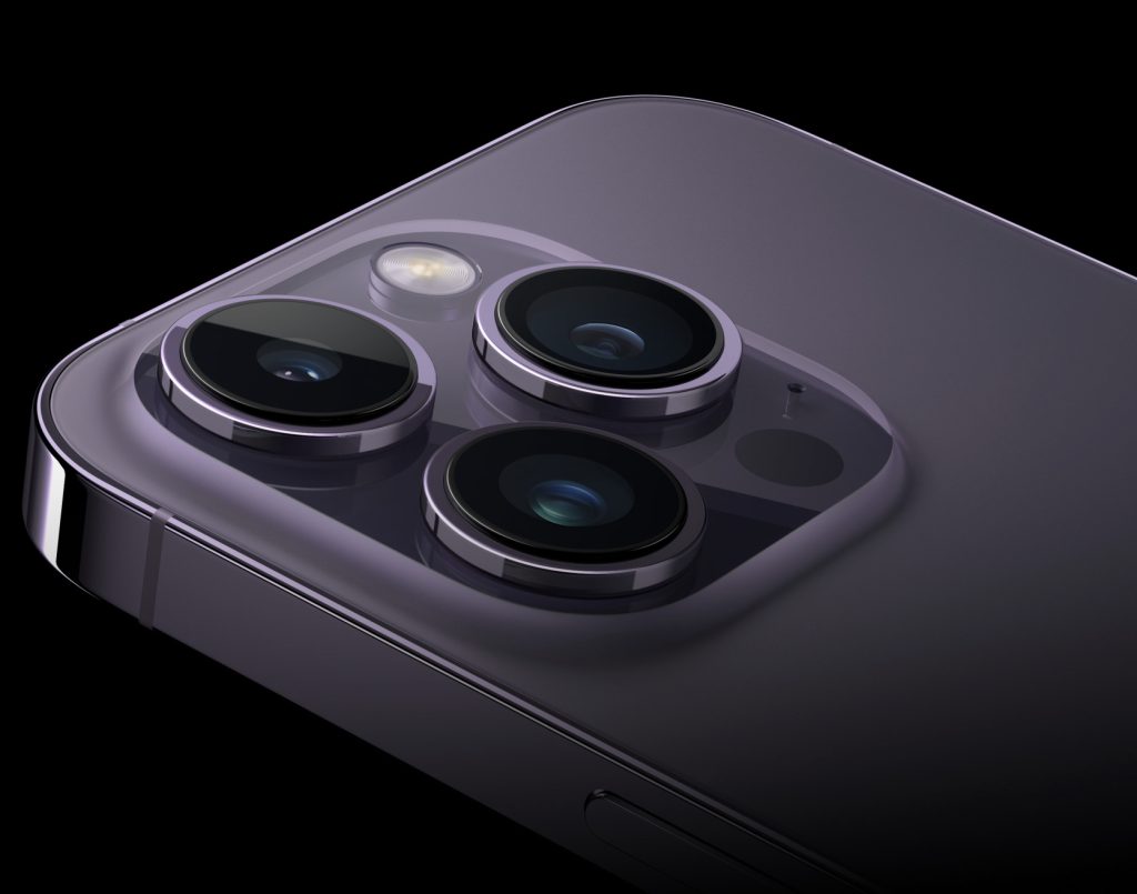 Apple iPhone 16 Pro Max's telephoto lens might surpass Samsung Galaxy ...