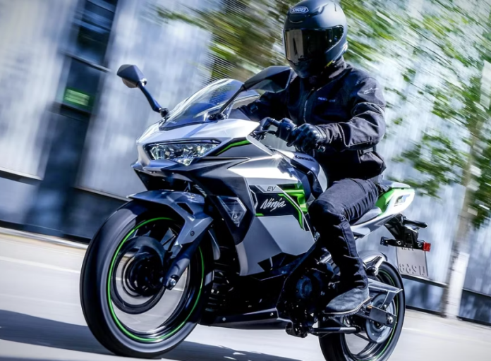 Kawasaki Ninja e-1 and Z e-1 electric motorcycles unveiled - Gizmochina