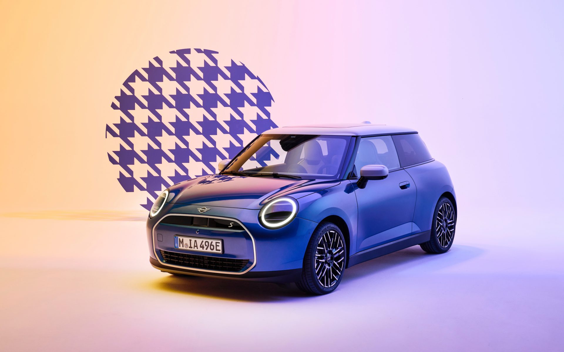 Mini 2025 Cooper E and SE EV with improved range and interior space