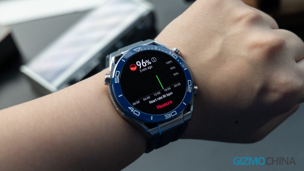 HUAWEI WATCH Ultimate Review: The Smartest Luxury Watch Ever - Gizmochina