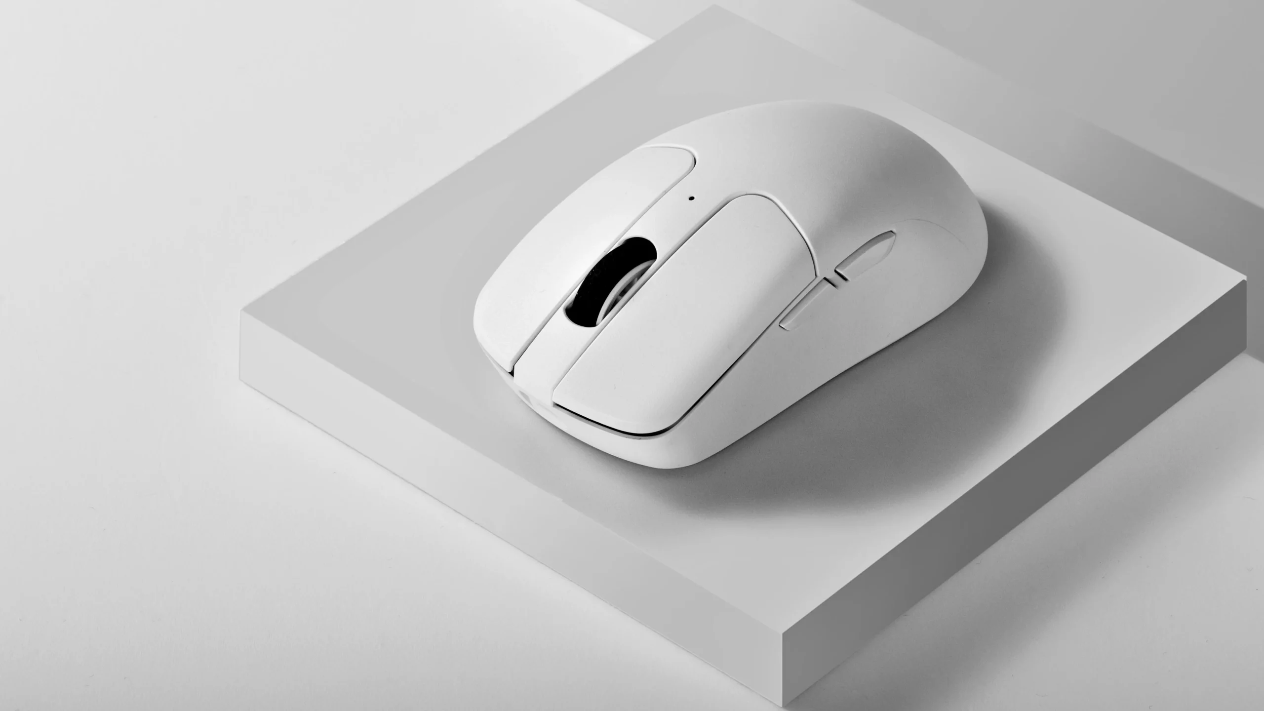 Keychron M2 Mini wireless mouse with lightweight design launched in China  for 228 Yuan ($31) - Gizmochina