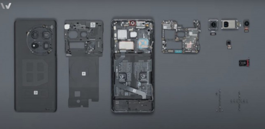 Massive OnePlus 12 Leak Sheds Light on a Lot of Things About What Might be  The Greatest Phone from the Company