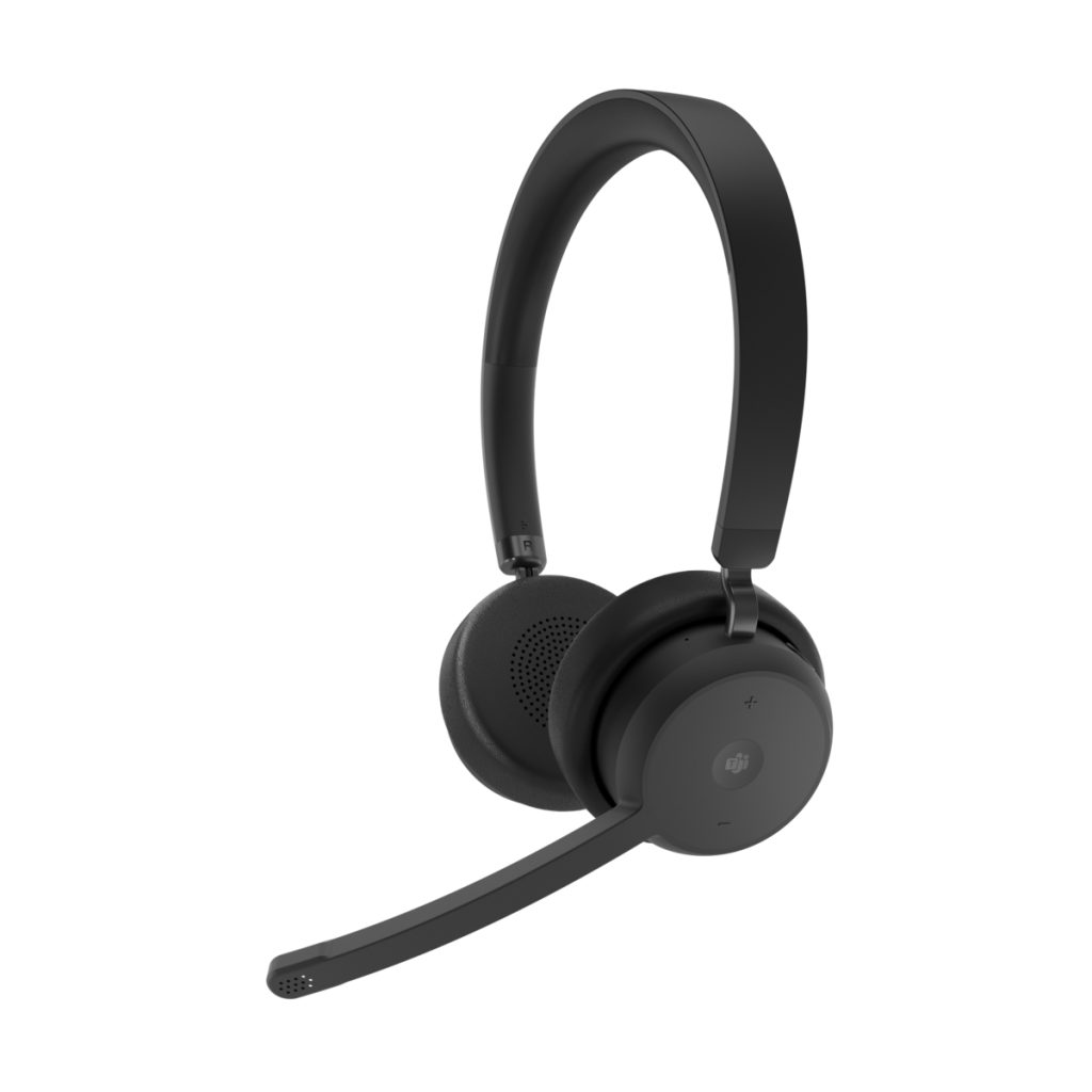 Lenovo Wireless VoIP Headset with up to 30 hours of talk time