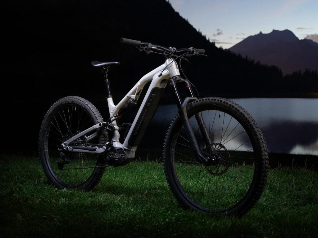 Decathlon Rockrider E FEEL 700S full suspension e bike with a 1.4 inch LCD color screen now on sale in Europe Gizmochina