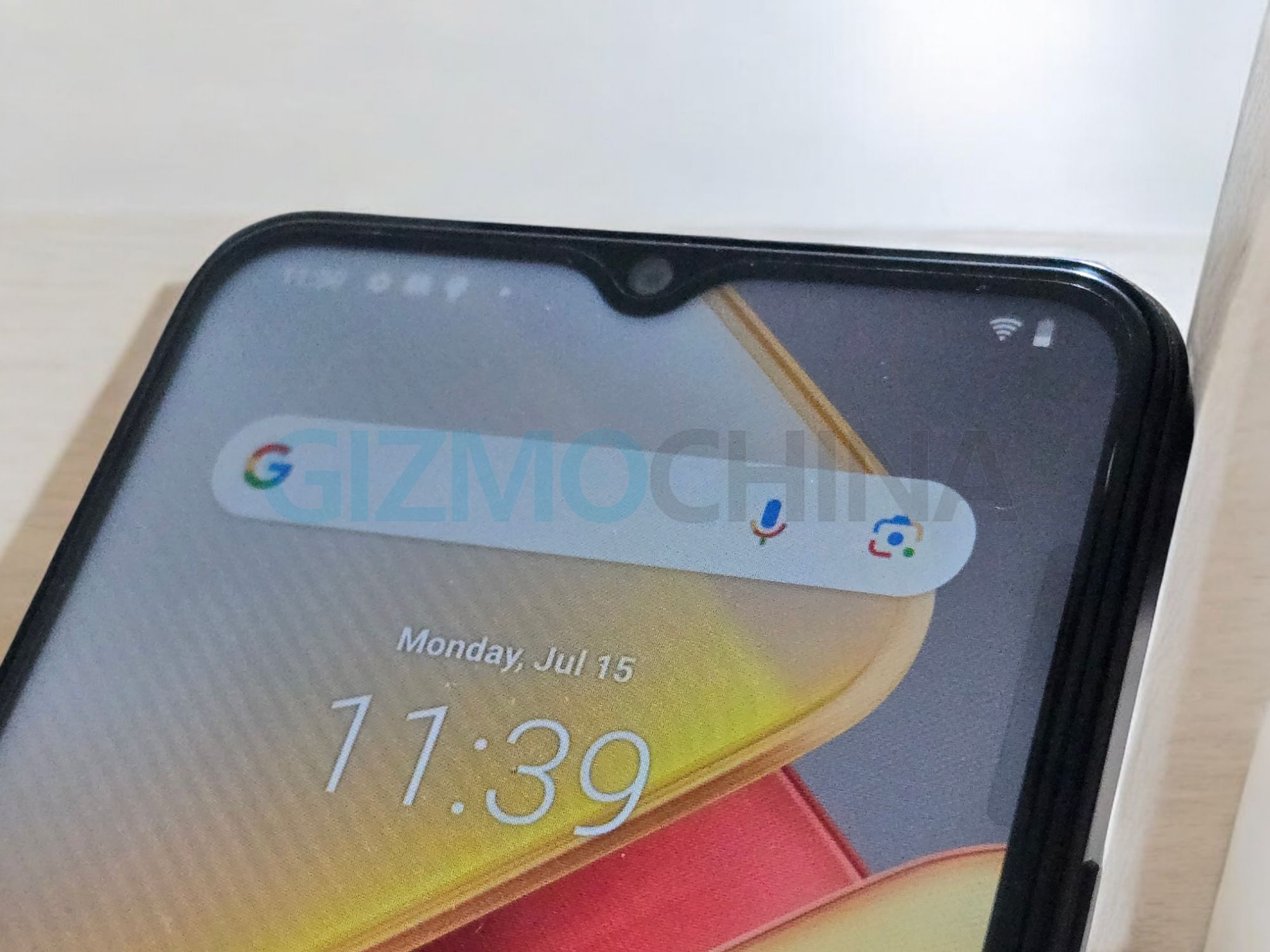 IQOO Z9 Lite 5G display