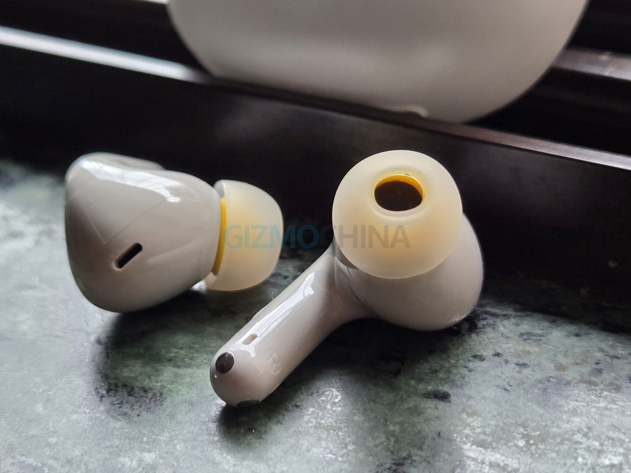 Poco Buds X1 hands-on review: Balanced performance with effective noise ...